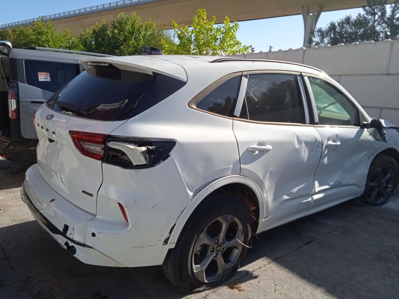 ford kuga iii (dfk) del año 2024