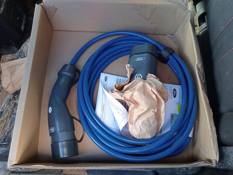 ford kuga iii (dfk) del año 2024