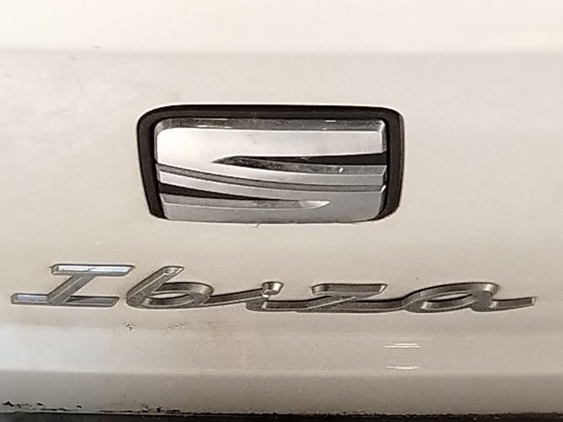 Recambio de porton trasero para seat ibiza v (kj1, kjg) 1.0 tsi referencia OEM IAM 6F0827023E  