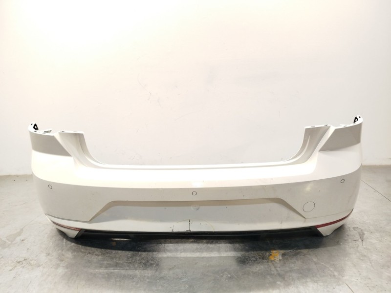 Recambio de paragolpes trasero para seat ibiza v (kj1, kjg) 1.0 tsi referencia OEM IAM 6F0807421H 6F0807421HGRU 