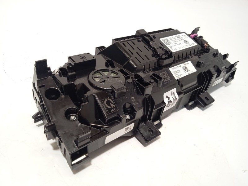 Recambio de cuadro instrumentos para volkswagen taigo (cs1) 1.0 tsi referencia OEM IAM 2G0920320E  