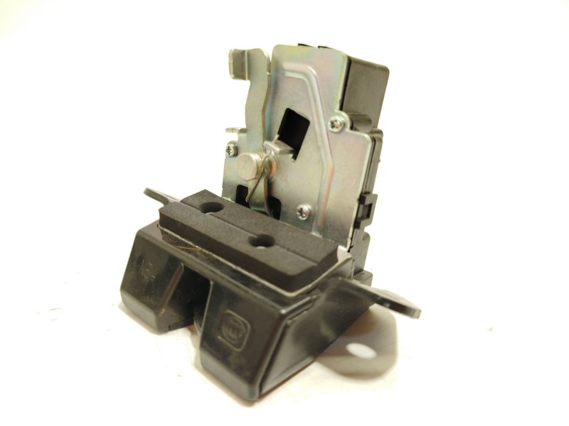 Recambio de cerradura maletero / porton para kia carens iv 1.6 gdi referencia OEM IAM 812302W000  