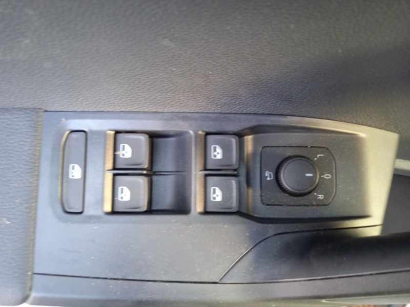 seat arona (kj7, kjp) del año 2024