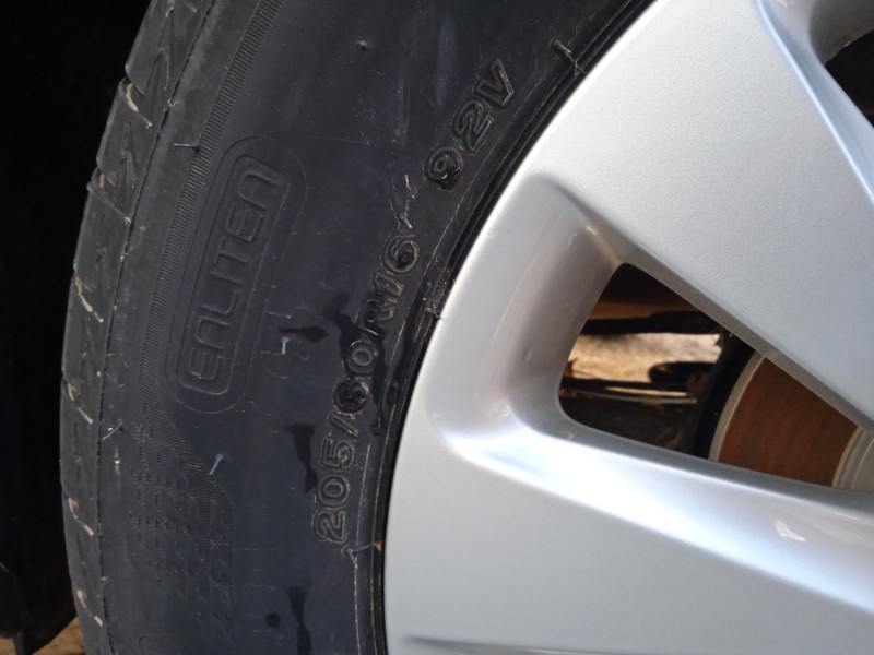 seat arona (kj7, kjp) del año 2024