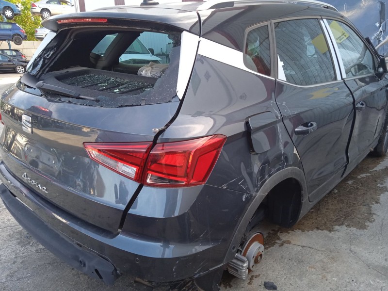 seat arona (kj7, kjp) del año 2024