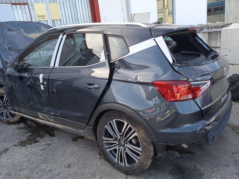 seat arona (kj7, kjp) del año 2024