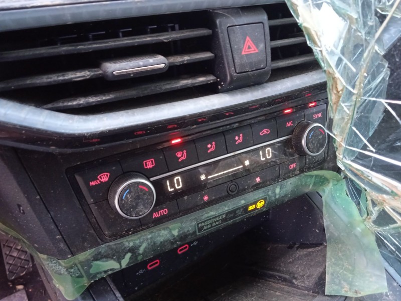 seat arona (kj7, kjp) del año 2024