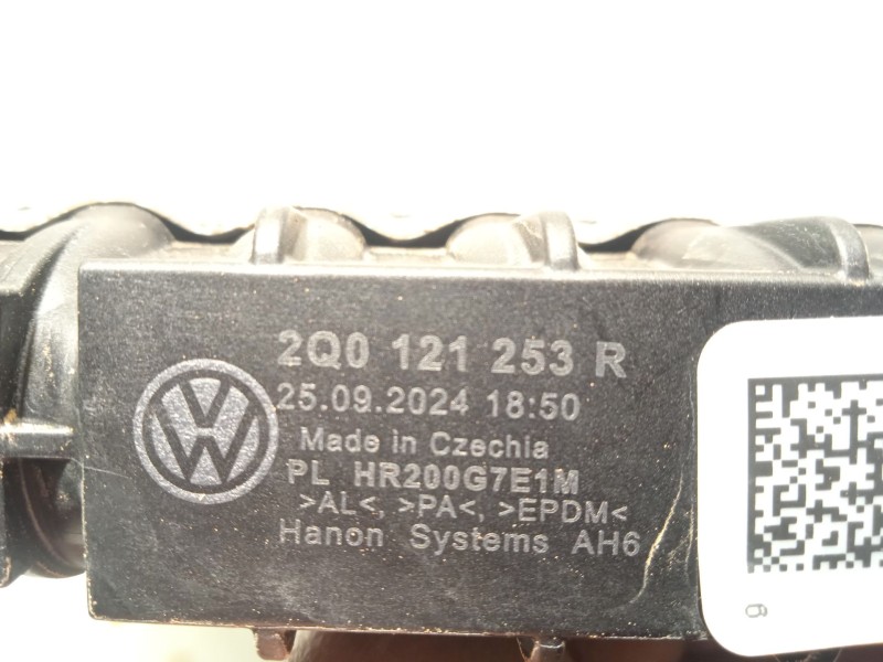 Recambio de radiador agua para seat ibiza v (kj1, kjg) 1.0 tsi referencia OEM IAM 2Q0121253R  