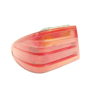 PILOTO TRASERO IZQUIERDO A2108204364 