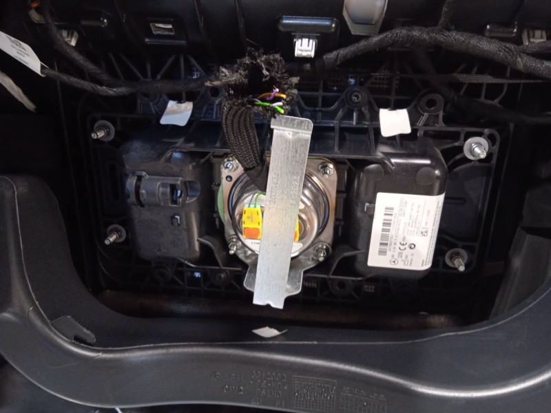 Recambio de kit airbag para mercedes-benz eqa (h243) eqa 250+ (243.702) referencia OEM IAM A24768009063D16 A2478607302 A00086016