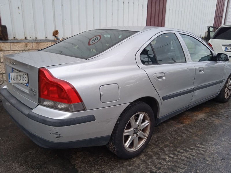 volvo s60 i (384) del año 2002