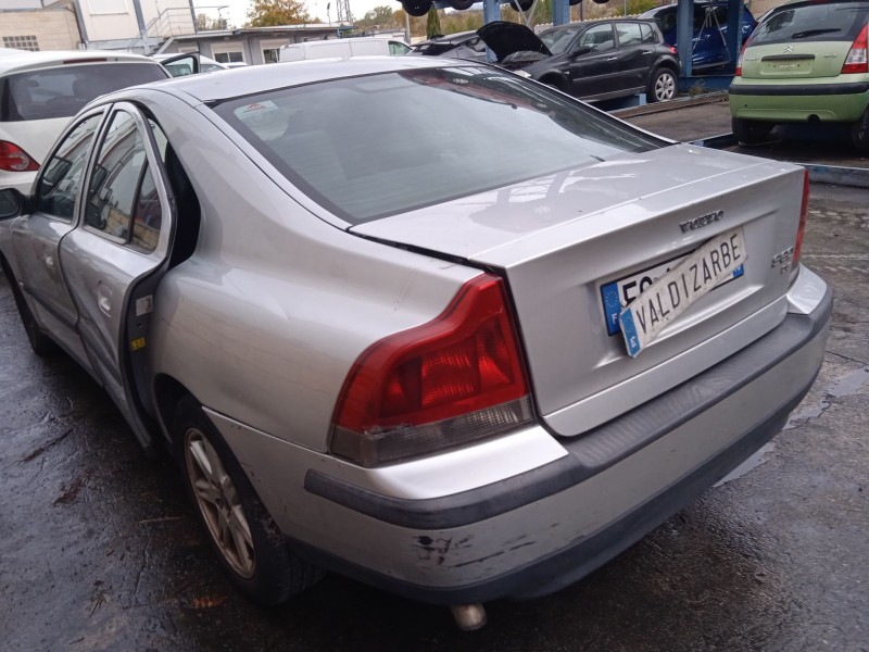 volvo s60 i (384) del año 2002