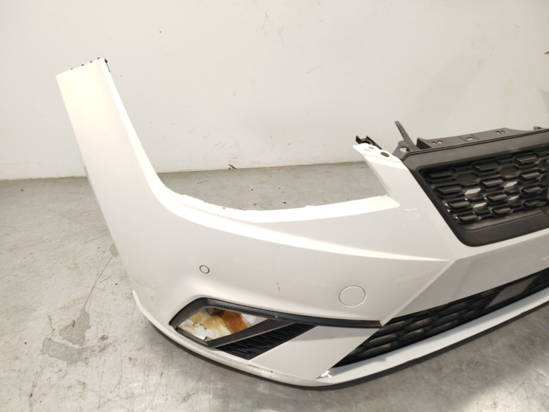 Recambio de paragolpes delantero para seat ibiza v (kj1, kjg) 1.0 tsi referencia OEM IAM 6F0807221D 6F0807221DGRU 