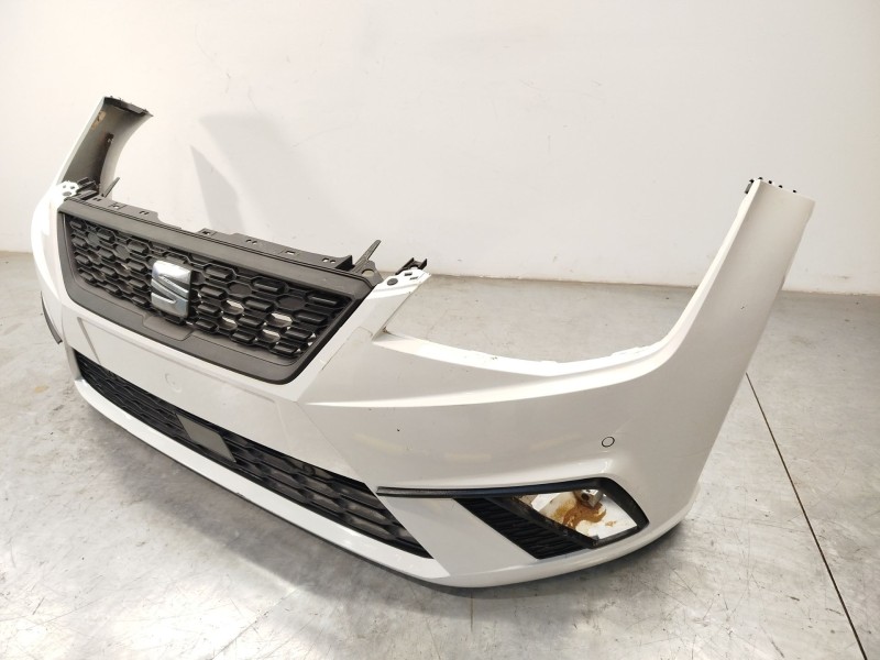 Recambio de paragolpes delantero para seat ibiza v (kj1, kjg) 1.0 tsi referencia OEM IAM 6F0807221D 6F0807221DGRU 