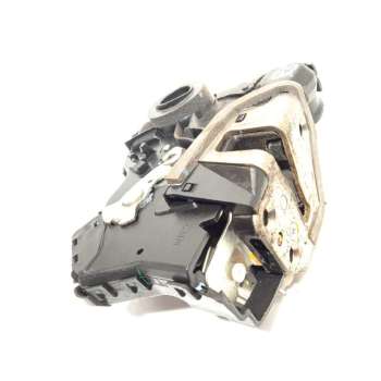 CERRADURA PUERTA DELANTERA DERECHA 690300K230 