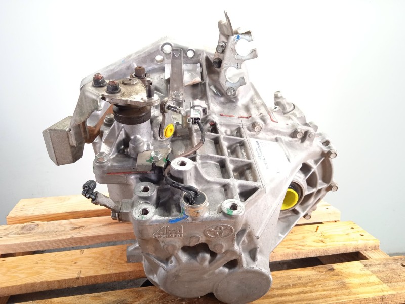 Recambio de caja cambios para toyota yaris (_p9_) 1.0 vvt-i (ksp90_) referencia OEM IAM 303000D070 303000D073 