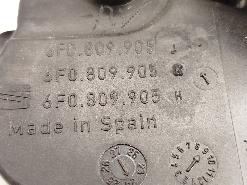 Recambio de tapa exterior combustible para seat ibiza v (kj1, kjg) 1.0 tsi referencia OEM IAM 6F0809905J  