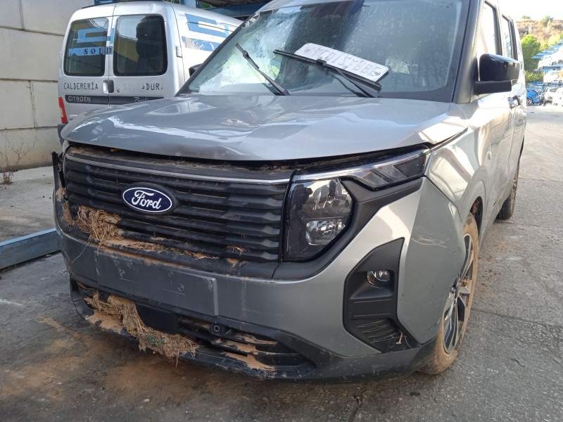 ford tourneo courier del año 2024