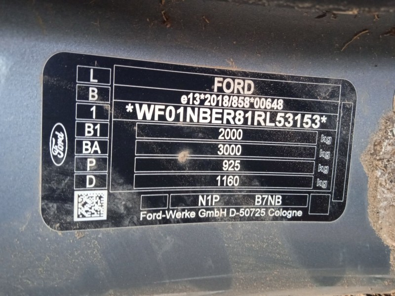 ford tourneo courier del año 2024