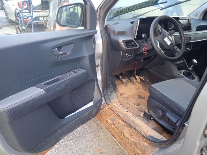 ford tourneo courier del año 2024