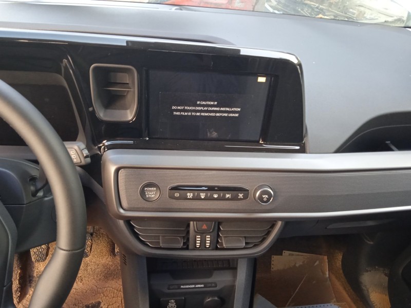 ford tourneo courier del año 2024