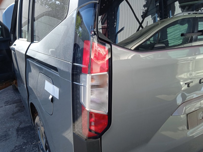 ford tourneo courier del año 2024