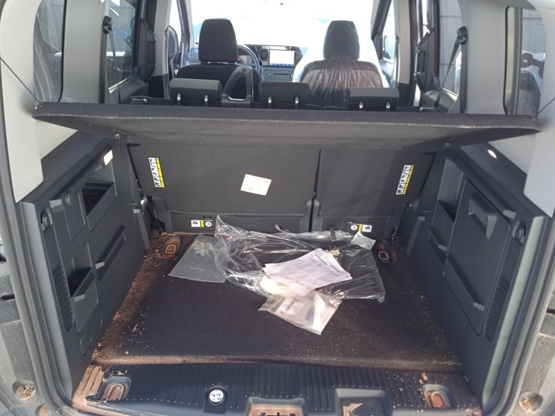 ford tourneo courier del año 2024