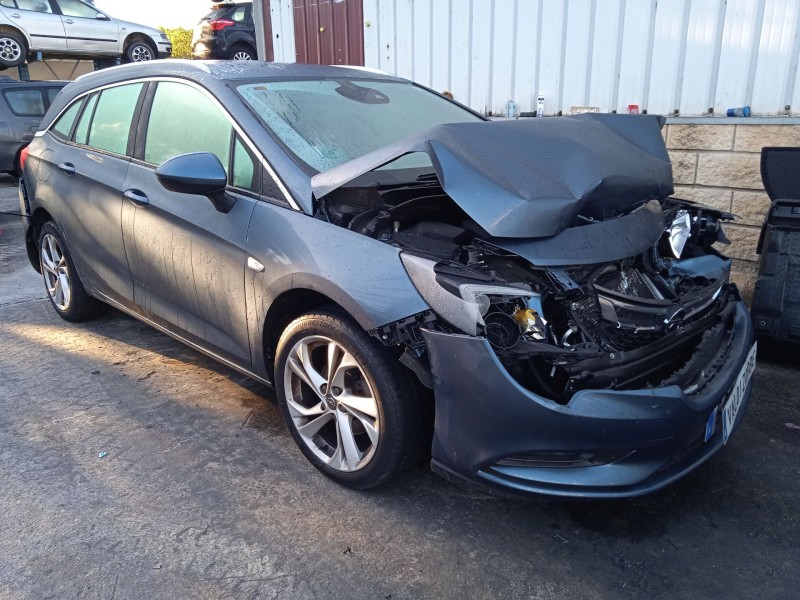 opel astra k sports tourer (b16) del año 2017