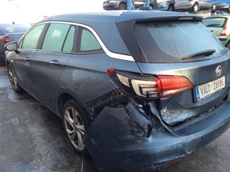 opel astra k sports tourer (b16) del año 2017