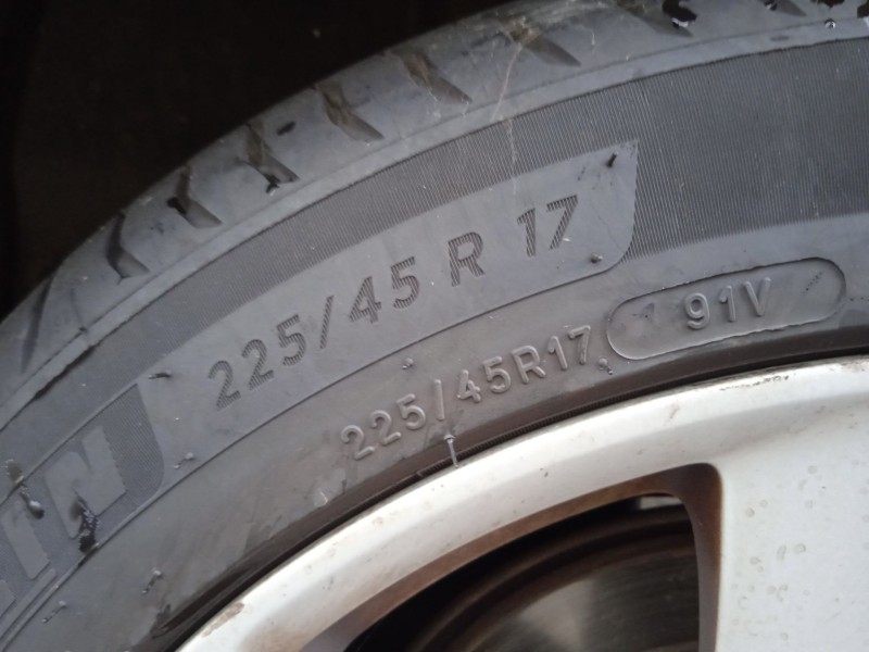 opel astra k sports tourer (b16) del año 2017