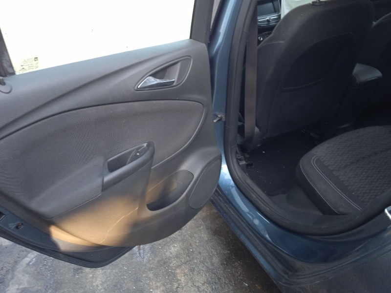 opel astra k sports tourer (b16) del año 2017