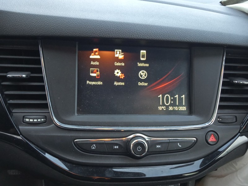 opel astra k sports tourer (b16) del año 2017