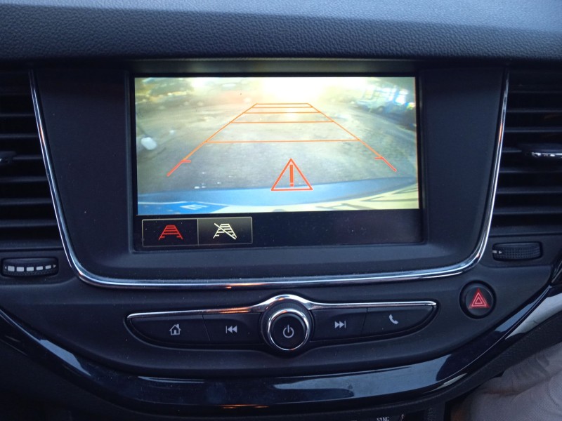 opel astra k sports tourer (b16) del año 2017