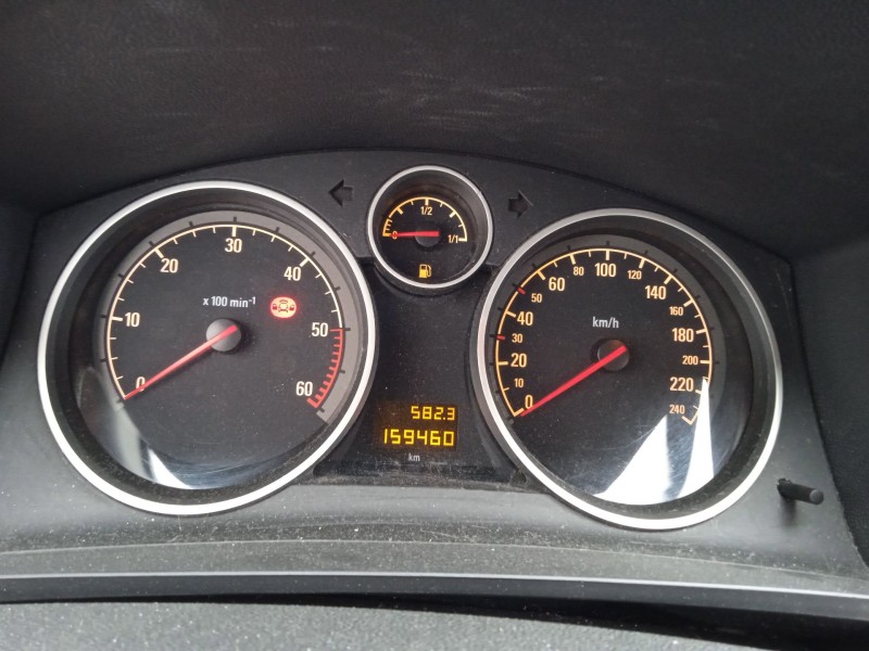 opel zafira / zafira family b (a05) del año 2009