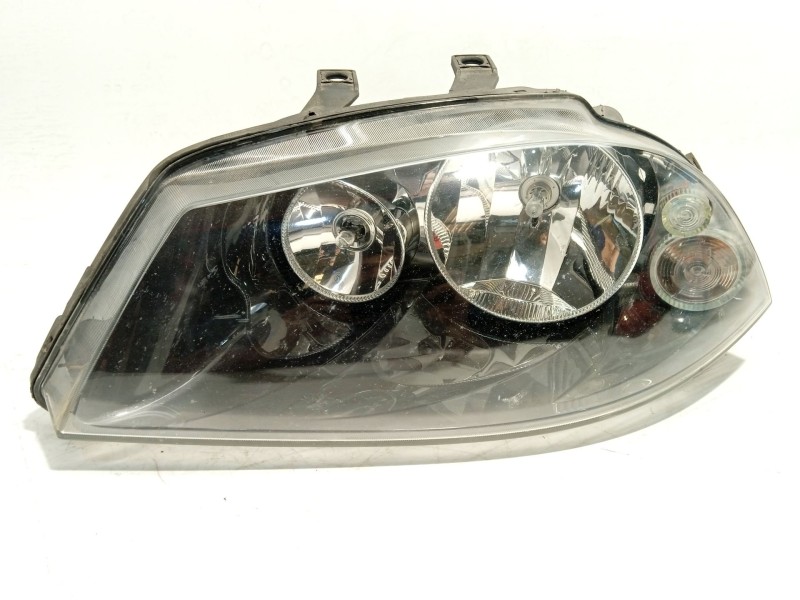 Recambio de faro izquierdo para seat ibiza iii (6l1) 1.4 16v referencia OEM IAM 6L1941005H  89317150