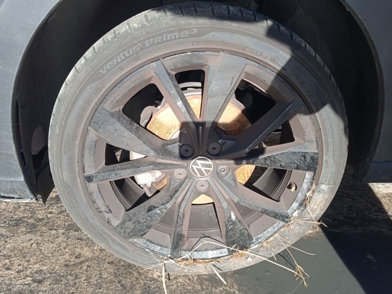 volkswagen taigo (cs1) del año 2024