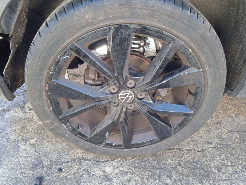 volkswagen taigo (cs1) del año 2024