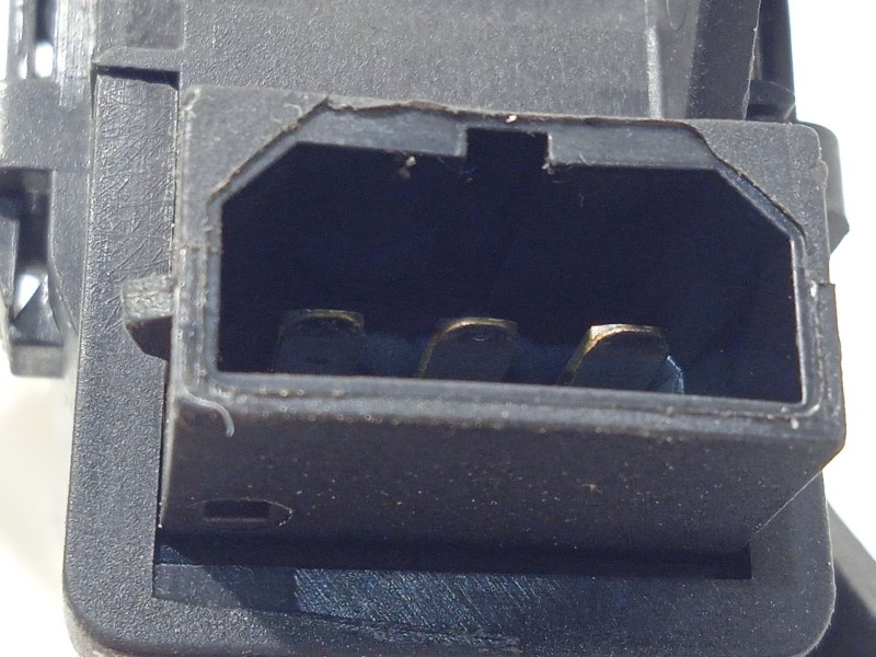 Recambio de cerradura maletero / porton para audi q7 (4lb) 3.0 tdi quattro referencia OEM IAM 8P4827505C  