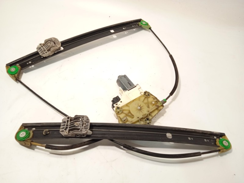 Recambio de elevalunas delantero derecho para audi q7 (4lb) 3.0 tdi quattro referencia OEM IAM 4L0837462A 4L0959802B 