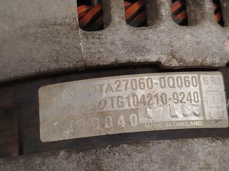 Recambio de alternador para toyota yaris (_p9_) 1.0 vvt-i (ksp90_) referencia OEM IAM 270600Q060  1042109240