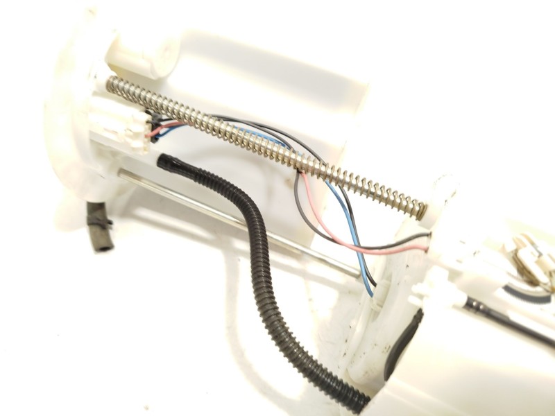 Recambio de bomba combustible para toyota yaris (_p9_) 1.0 vvt-i (ksp90_) referencia OEM IAM 770200D130  