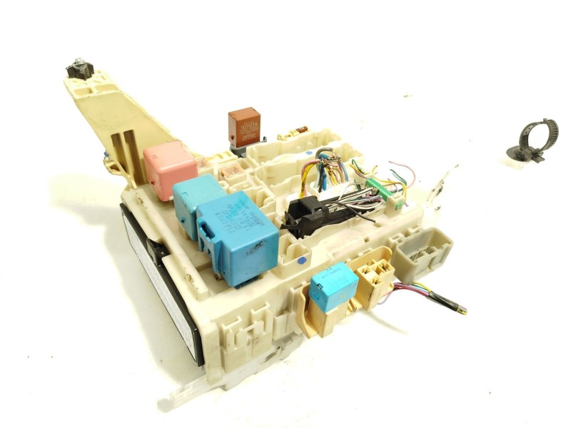 Recambio de caja reles / fusibles para toyota yaris (_p9_) 1.0 vvt-i (ksp90_) referencia OEM IAM 827300D290  