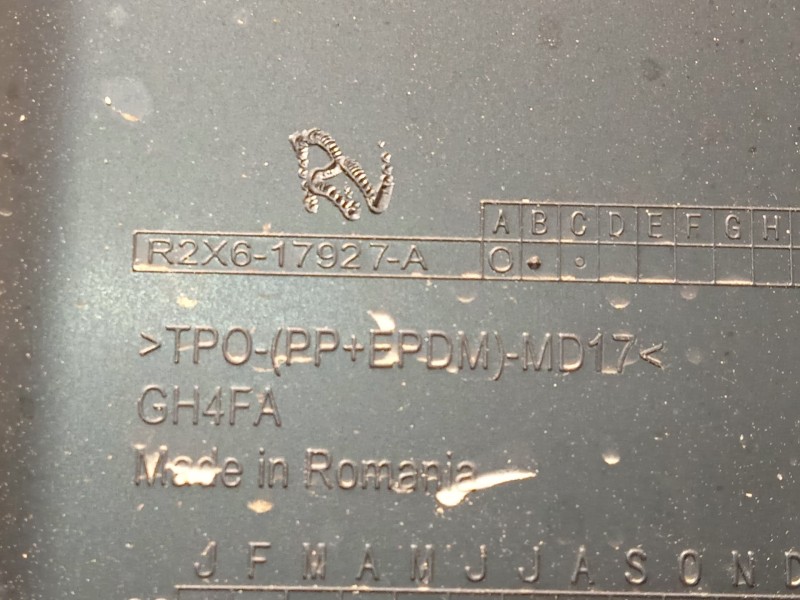 Recambio de puntera paragolpes trasera izquierda para ford tourneo courier 1.0 ecoboost referencia OEM IAM R2X617927A 2732937 