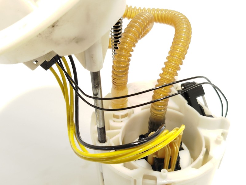 Recambio de bomba combustible para bmw 1 (f20) 116 d referencia OEM IAM 7344067 16117344067 0580204029