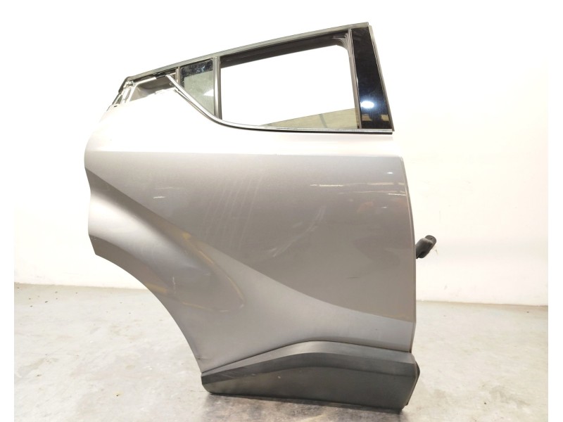 Recambio de puerta trasera derecha para toyota c-hr (_x1_) 1.8 hybrid (zyx10_, zyx11_) referencia OEM IAM 67003F4010  