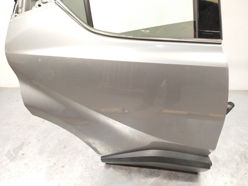 Recambio de puerta trasera derecha para toyota c-hr (_x1_) 1.8 hybrid (zyx10_, zyx11_) referencia OEM IAM 67003F4010  
