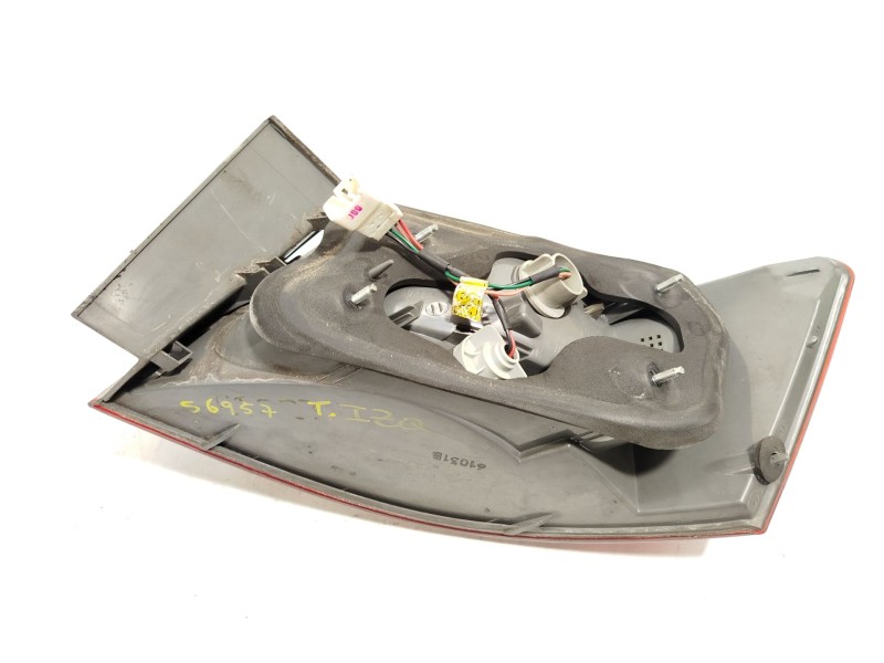 Recambio de piloto trasero izquierdo para hyundai sonata v (nf) 2.0 crdi referencia OEM IAM 924013K010  