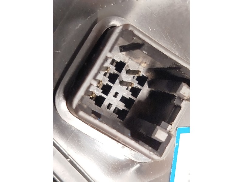 Recambio de retrovisor izquierdo para hyundai sonata v (nf) 2.0 crdi referencia OEM IAM 876103K500  