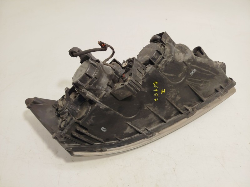 Recambio de faro izquierdo para hyundai sonata v (nf) 2.0 crdi referencia OEM IAM 921013K110  