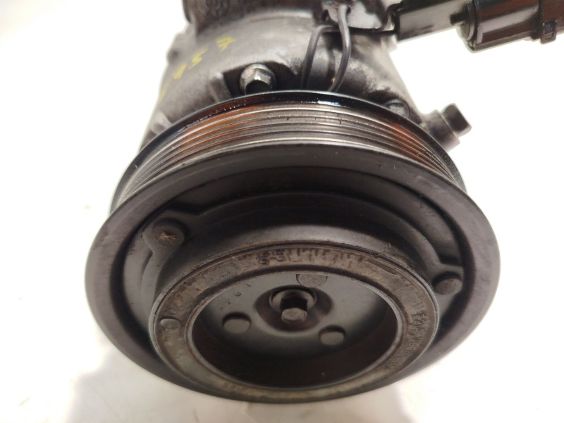 Recambio de compresor aire acondicionado para hyundai sonata v (nf) 2.0 crdi referencia OEM IAM 977013K720  